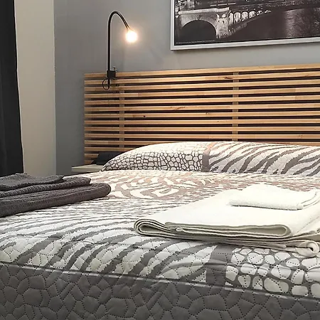 Trapezio Con Garage Apartamento