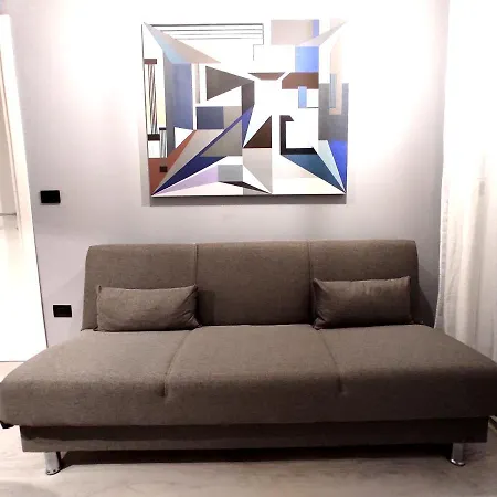 Trapezio Con Garage * San Severo