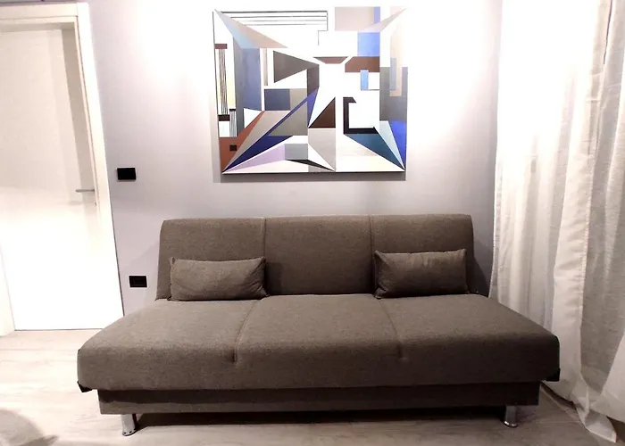 Trapezio Con Garage * San Severo